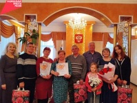 Отдел ЗАГС администрации Юсьвинского муниципального округа поздравил три семейные пары, отпраздновавшие золотую свадьбу
