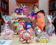 В Юсьвинской библиотеке открылась выставка-продажа интерьерных кукол