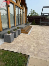 Семья Боталовых из Юсьвинского округа благодаря государственной поддержке развивает свое дело по изготовлению изделий из бетона