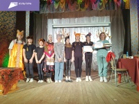 Театральный кружок "Маски" из Юсьвинского муниципального округа принял участие в межрегиональном фестивале семейных и любительских театров "Третий звонок"