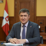 Поздравление губернатора Пермского края Д. Н. Махонина с Днем медицинского работника