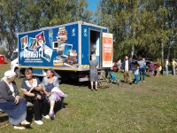 В рамках 100-летия Юсьвинского района и Праздника «День села» в Юсьву приезжает мобильная библиотека на колесах КИБО