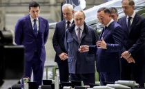 ️Президент Владимир Путин посетил «Мотовилихинские заводы» в Перми