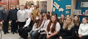 В рамках Всероссийской акции и военно- патриотического месячника в Юсьвинском музее истории и культуры состоялся урок истории с учащимися Юсьвинской школы