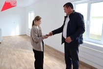 В Юсьвинском муниципальном округе молодому педагогу предоставлено служебное жильё