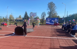 Завершено строительства универсальной спортивной площадки на территории Пожвинской основной общеобразовательной школы