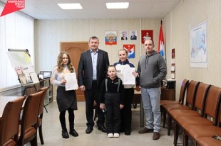 Молодые семьи Юсьвинского муниципального округа получают свидетельства на улучшение жилищных условий