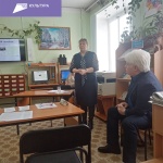 В рамках Дней Коми-Пермяцкого языка в Юсьвинском муниципальном округе прошла встреча с лауреатом литературных премий и автором лирических стихов и рассказов на коми-пермяцком языке Людмилой Селиной