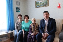 В Юсьвинском муниципальном округе продолжается торжественная церемония вручения юбилейных медалей к 80-летию Великой Победы