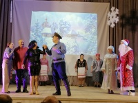 В канун Нового года группа ветеранов побывала в гостях у села Архангельское